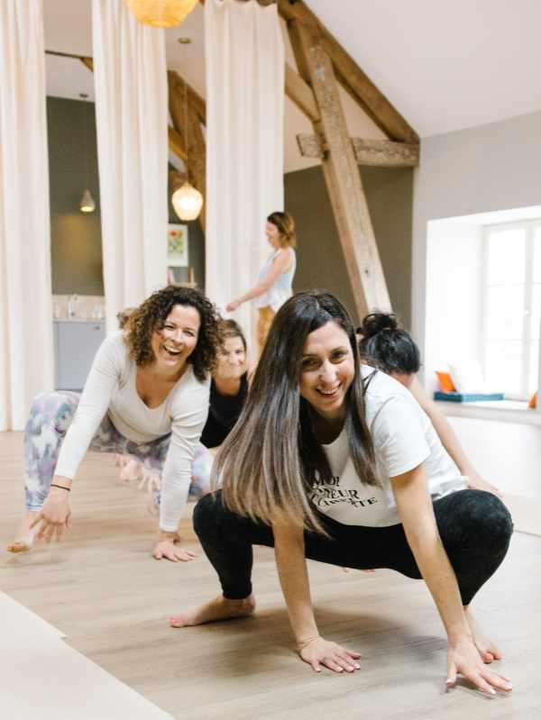 Joia, Maison de joie, cours